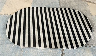 Bàn cà phê hình bầu dục bằng đá cẩm thạch màu đen và trắng