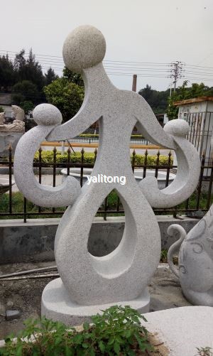 Điêu khắc đá trừu tượng cho vườn
