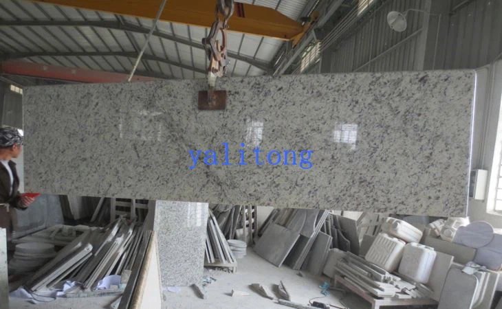 Mặt bàn đá hoa hồng trắng